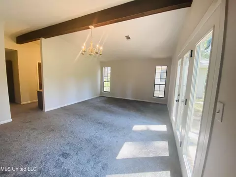 Living - 763 S Springlake Cir, Terry, MS 39170 photo 6 of 6