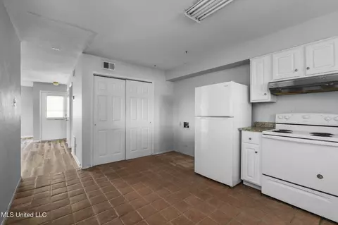 Other - 1017 Windrose Dr, Brandon, MS 39047 photo 2 of 2