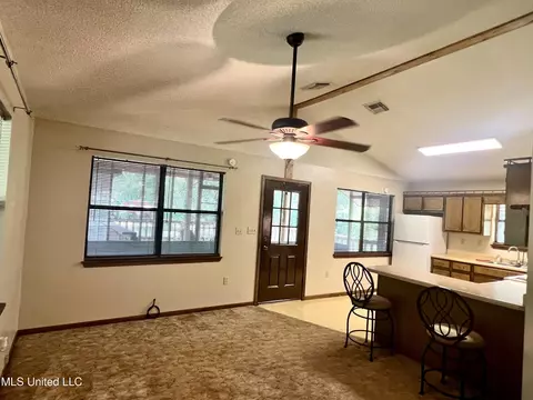 197 Deer Ln, Lucedale, MS 39452 photo 12