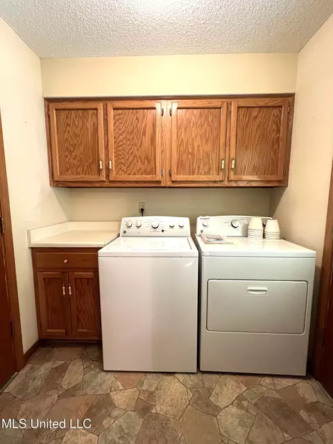 Other - 7582 Dewberry Cv, Olive Branch, MS 38654 photo 2 of 4