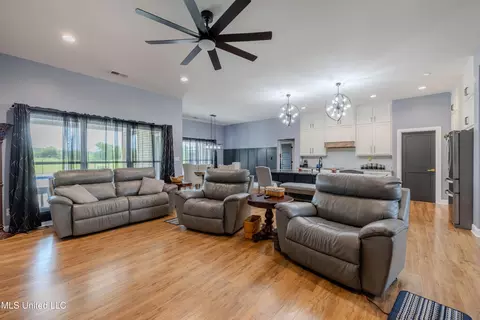 5626 S Robertson Gin Rd, Hernando, MS 38632 photo 22