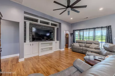 5626 S Robertson Gin Rd, Hernando, MS 38632 photo 24
