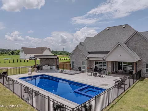 5626 S Robertson Gin Rd, Hernando, MS 38632 photo 7