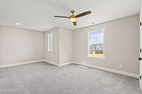 Bedroom - 4172 Brooke Dr, Nesbit, MS 38651 photo 4 of 5