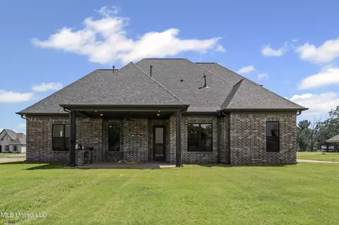 Other - 4172 Brooke Dr, Nesbit, MS 38651 photo 7 of 9