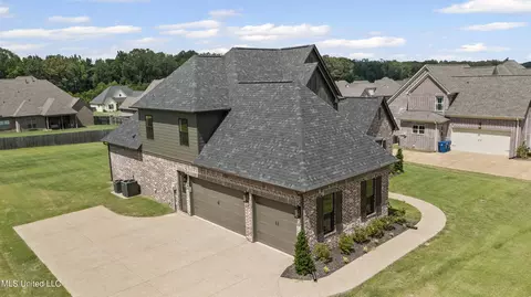 Exterior - 4172 Brooke Dr, Nesbit, MS 38651 photo 7 of 7