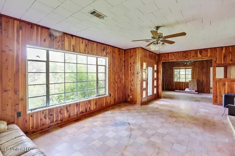 6201 Mcraven Rd, Jackson, MS 39209 photo 5