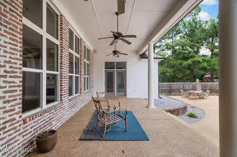 8316 Saddlebrook Trl, Olive Branch, MS 38654 photo 25