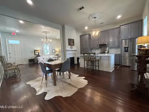 807 Washington St, Natchez, MS 39120 photo 13