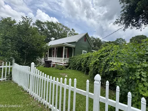 4700 Second St, Moss Point, MS 39563 photo 9