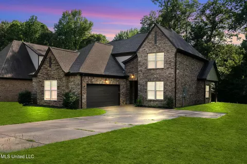 Exterior - 4703 Bonne Terre Dr, Nesbit, MS 38651 photo 7 of 9