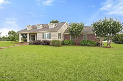 499 Breakwater Dr, Benton, MS 39039 photo 1