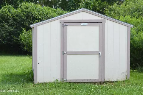 Other - 136 Dakota St, Byram, MS 39272 photo 1 of 1