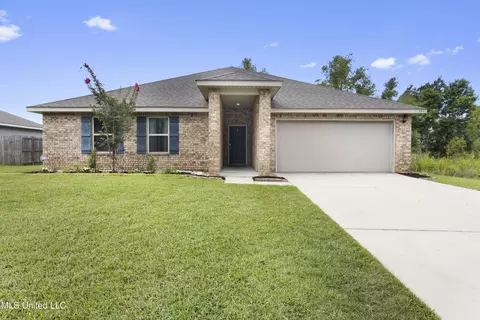 9041 Bellewood Pl, Biloxi, MS 39532
