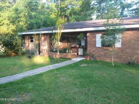 114 Wesley Howard Rd, Lucedale, MS 39452 photo 1