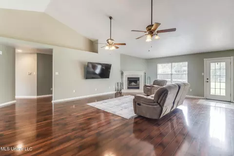 15076 E Shadow Creek Dr, Biloxi, MS 39532 photo 7