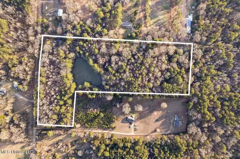 00 Sharon Rd, Canton, MS 39046