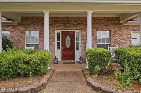 Exterior - 238 John Martin Dr, Brandon, MS 39047 photo 4 of 8