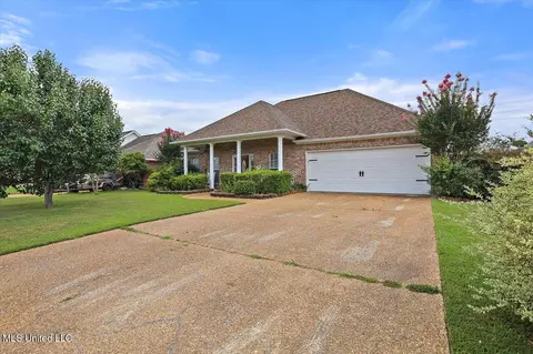Exterior - 238 John Martin Dr, Brandon, MS 39047 photo 3 of 8