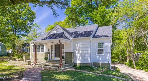 Exterior - 618 Eagle Ave, Jackson, MS 39206 photo 3 of 9