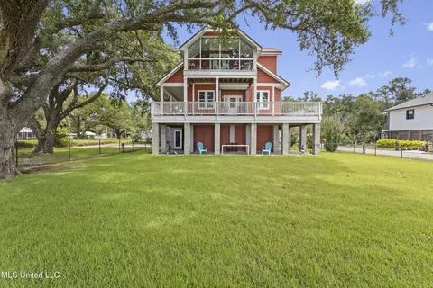 5200 W Beach Blvd, Gulfport, MS 39501