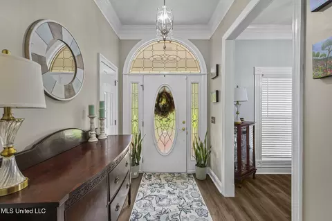 Entry Way - 1979 Short Rd, Raymond, MS 39154 photo 1 of 3