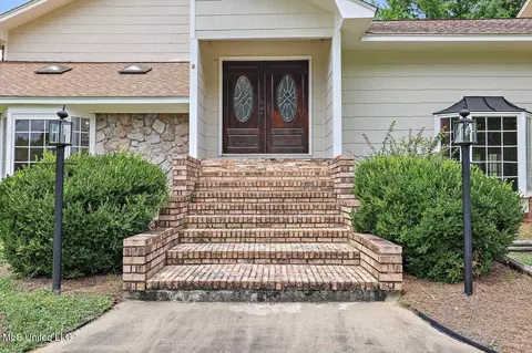 Exterior - 131 Hidden Valley Ln, Jackson, MS 39212 photo 3 of 4