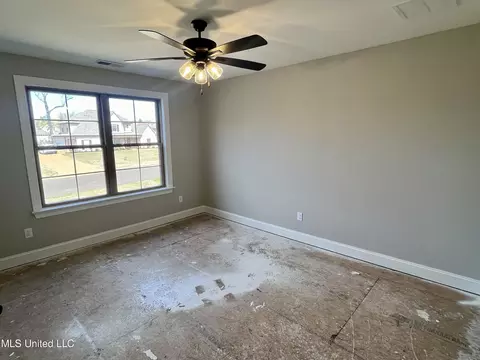 Bedroom - 4789 Bakers Trl E, Nesbit, MS 38651 photo 1 of 2