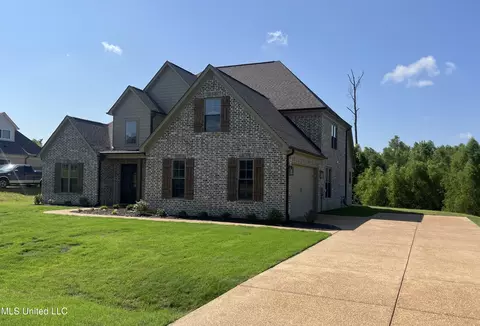 Exterior - 4789 Bakers Trl E, Nesbit, MS 38651 photo 3 of 4