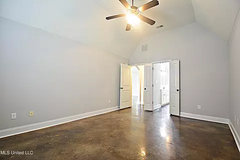Bedroom - 3332 Magnolia Bloom Dr, Hernando, MS 38632 photo 2 of 5