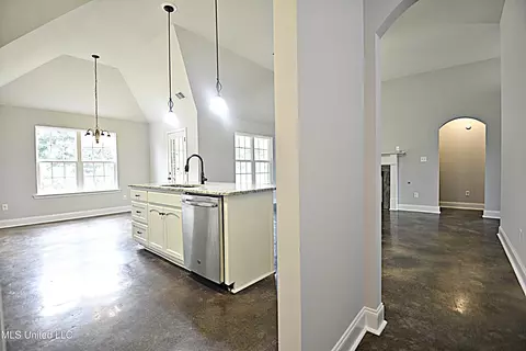 Entry Way - 3332 Magnolia Bloom Dr, Hernando, MS 38632 photo 1 of 1