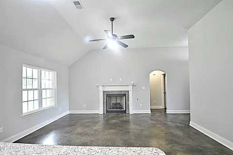 Living - 3332 Magnolia Bloom Dr, Hernando, MS 38632 photo 2 of 2