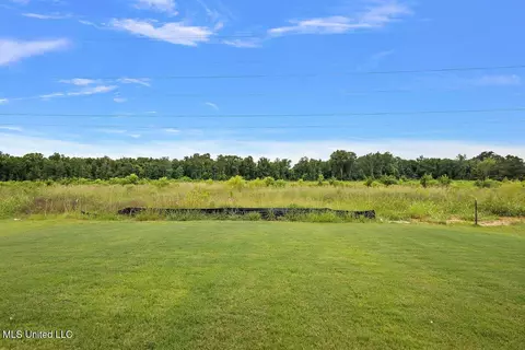 212 Azure Dr, Canton, MS 39046 photo 12