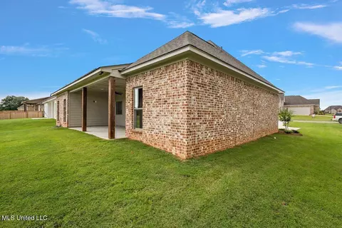 212 Azure Dr, Canton, MS 39046 photo 13
