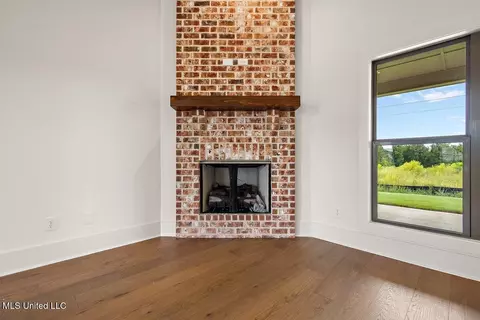 212 Azure Dr, Canton, MS 39046 photo 24