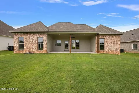 212 Azure Dr, Canton, MS 39046 photo 15