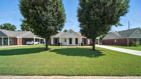 4101 Penwell Dr, Horn Lake, MS 38637