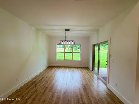 5350 Poplar Corner Rd, Walls, MS 38680 photo 4