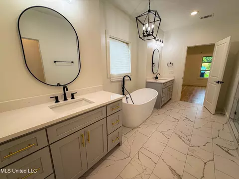 5350 Poplar Corner Rd, Walls, MS 38680 photo 13