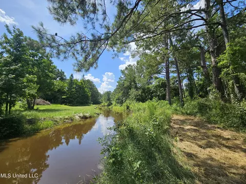 14 Jolly Roger Pt, Carriere, MS 39426