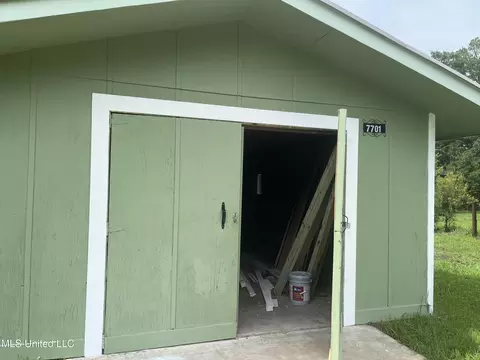 7701 Harold Ave, Moss Point, MS 39563 photo 31