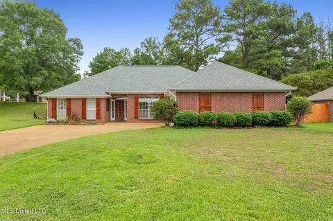 3007 Cross Point Cv, Brandon, MS 39042
