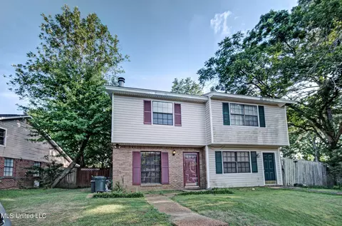 100 Eager St #C, Clinton, MS 39056