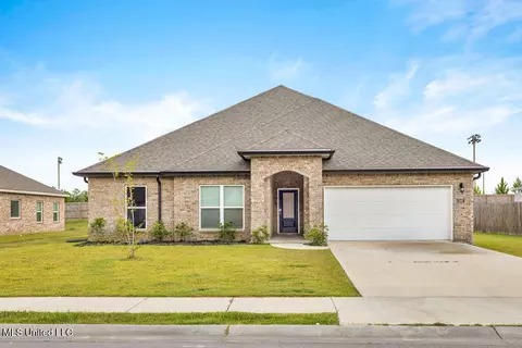 5267 Fairbury Way, Biloxi, MS 39532