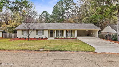 Exterior - 4630 W Cheryl Dr, Jackson, MS 39211 photo 13 of 14