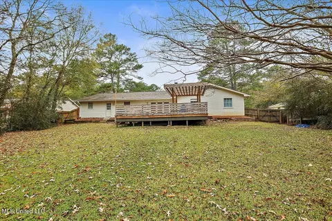 Exterior - 4630 W Cheryl Dr, Jackson, MS 39211 photo 11 of 14