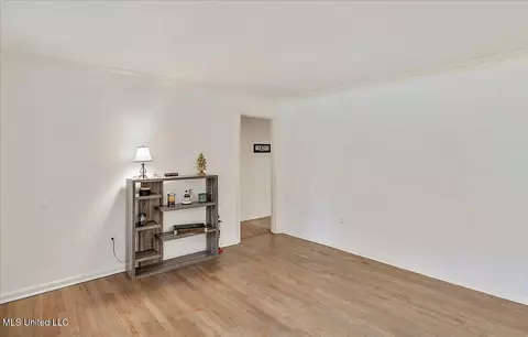 Living - 4630 W Cheryl Dr, Jackson, MS 39211 photo 2 of 3