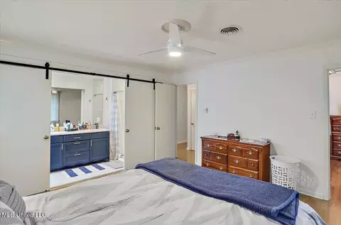 Bedroom - 4630 W Cheryl Dr, Jackson, MS 39211 photo 2 of 2