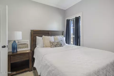 Bedroom - 115 Hampton Ln, Madison, MS 39110 photo 2 of 2