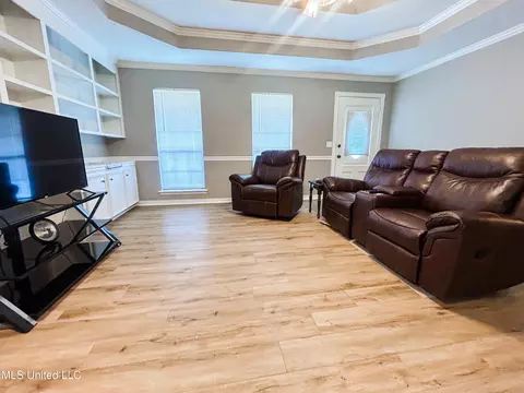 378 Siwell Meadows Dr, Byram, MS 39272 photo 12